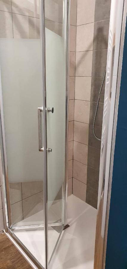 Charmant Logement Neuf 乌尔坦湖 外观 照片